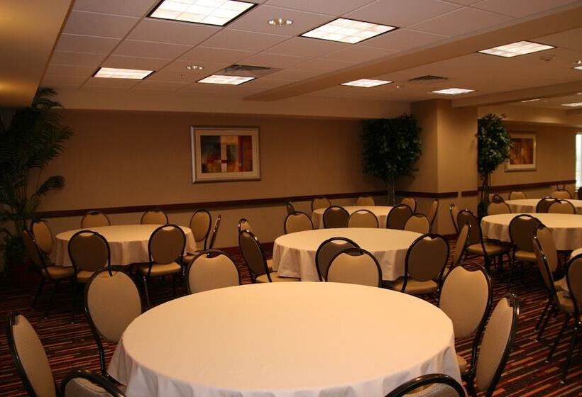 Holiday Inn Express Hotel & Suites Chehalis   Centralia, An Ihg