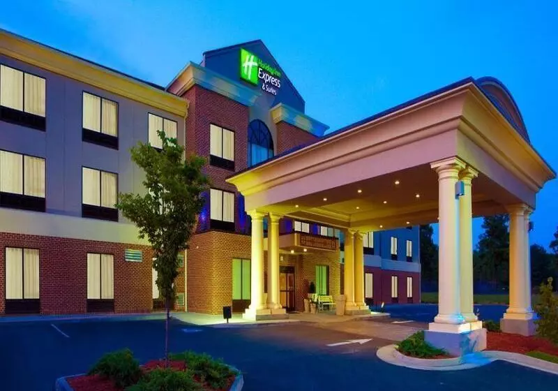 Holiday Inn Express Hotel & Suites Tappahannock, An Ihg