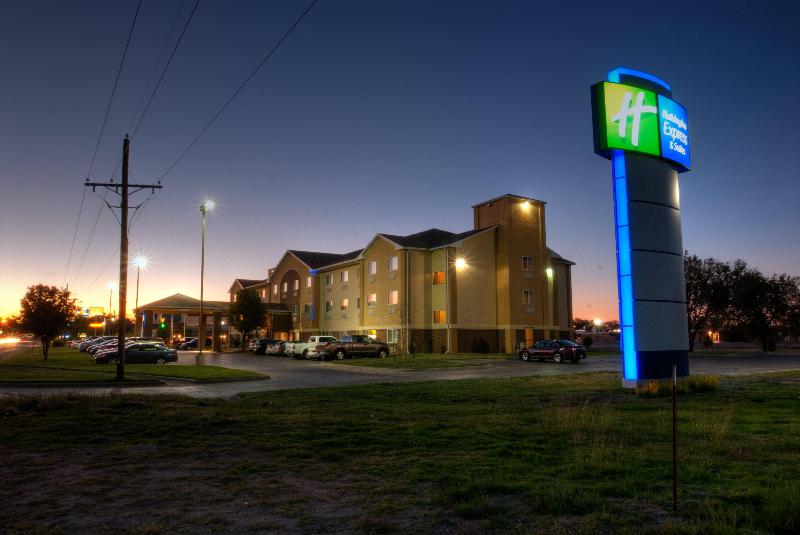 Отель Holiday Inn Express   Canyon, An Ihg