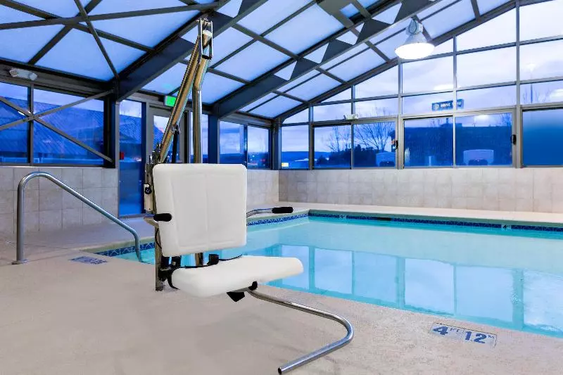 בית מלון כפרי Holiday Inn Express Ellensburg, An Ihg