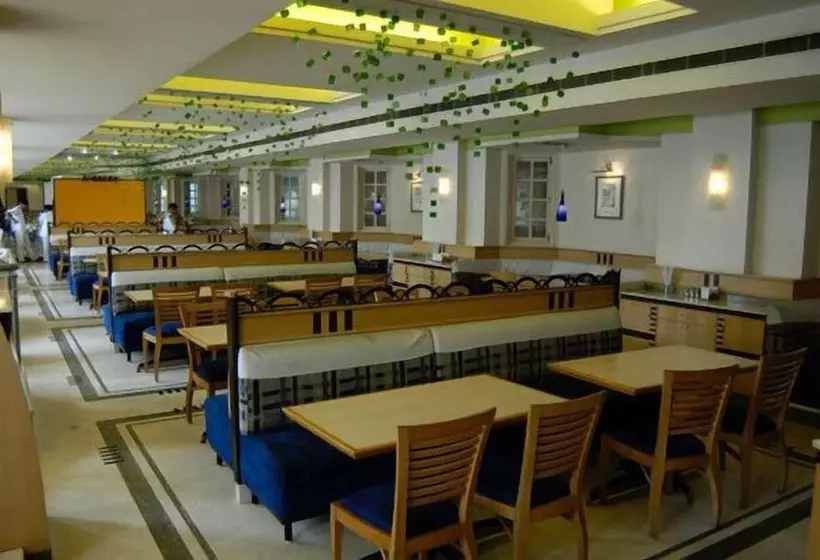 هتل Kamat Lingapur