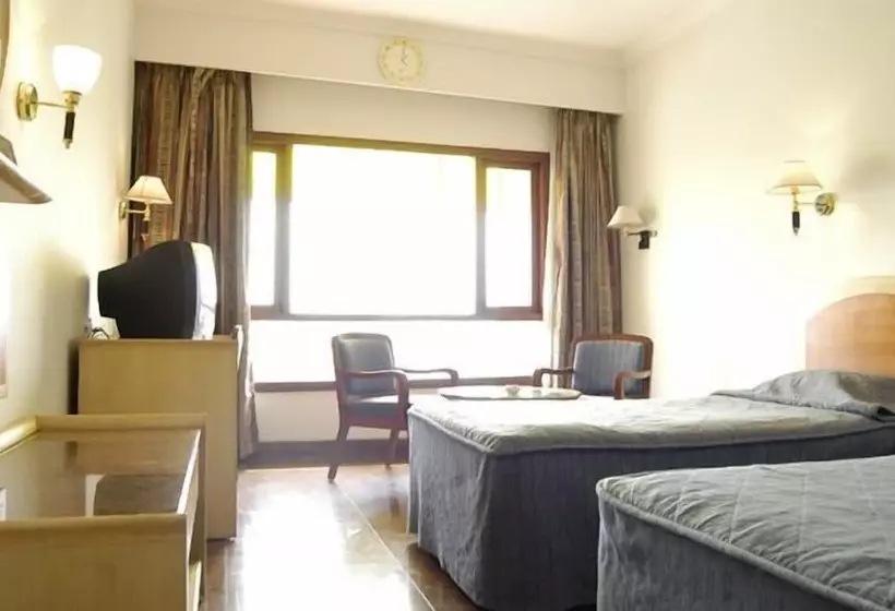 هتل Kamat Lingapur