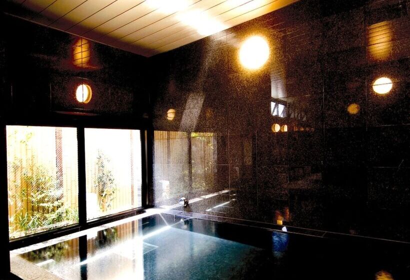 فندق Route Inn Saga Ekimae