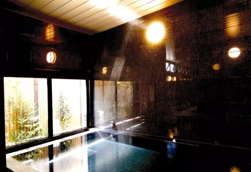 فندق Route Inn Saga Ekimae