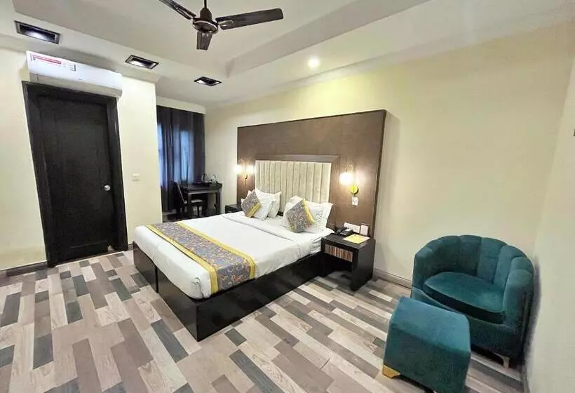 The Oakland Plaza By Orion Hotels