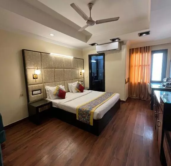 The Oakland Plaza By Orion Hotels