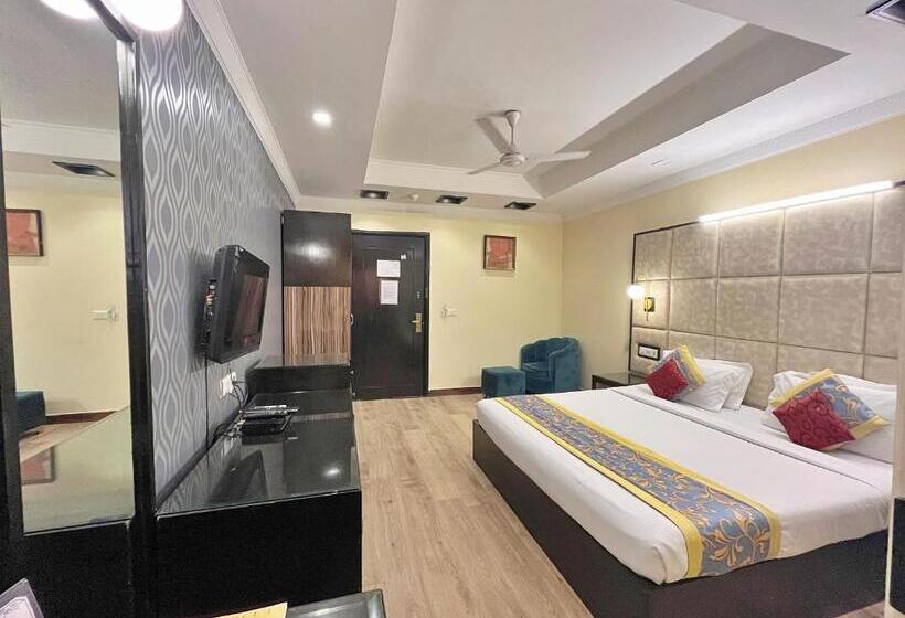 The Oakland Plaza By Orion Hotels