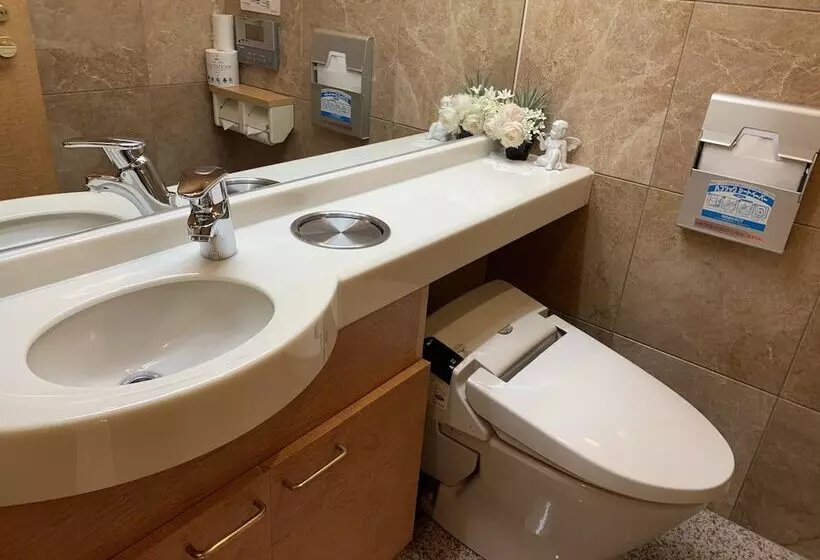 Hotelli Toyoko Inn Mito-eki Minami-guchi