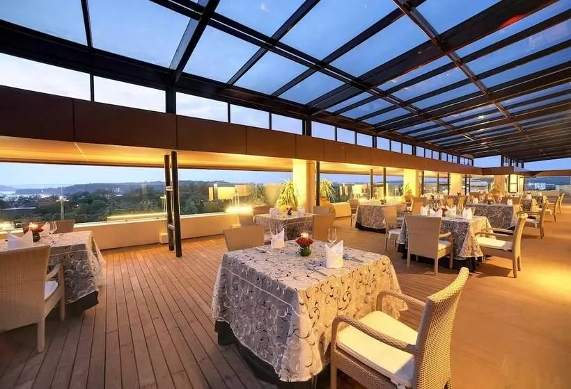 هتل Vivanta Goa, Panaji