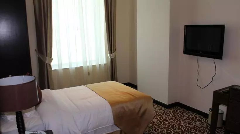 Mathema Premium Apart Doha