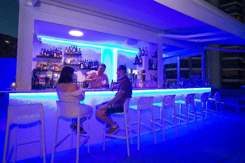 Apartamentos Maryciel by Mc