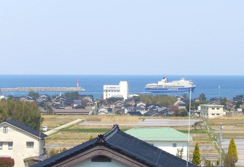 호텔 Sado Ryotsu Shiizaki Onsen