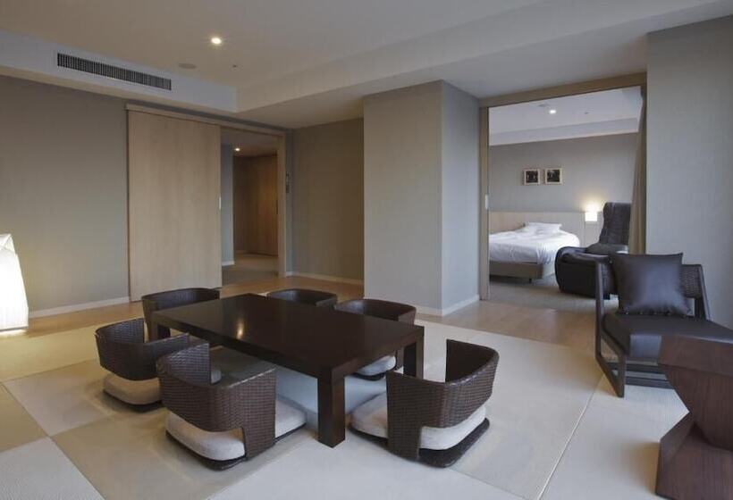 Hotel Atami Seaside Spa & Resort