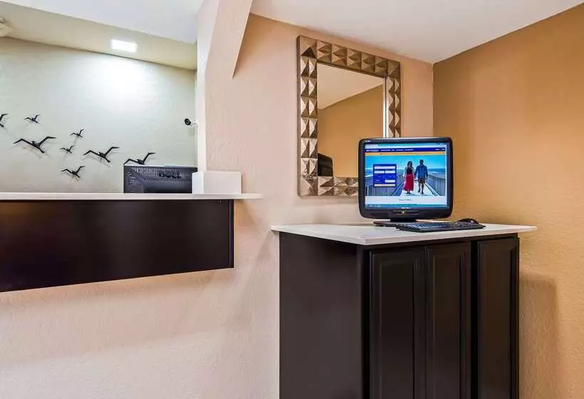 호텔 Best Western Edgewater Inn