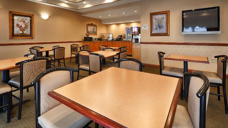 ホテル Best Western Executive Inn