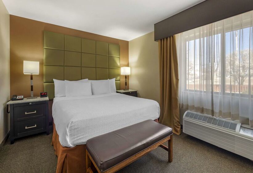 בית מלון כפרי Best Western Plus Country Inn & Suites