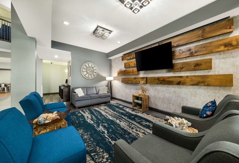 בית מלון כפרי Best Western Plus Lake Dallas Inn & Suites