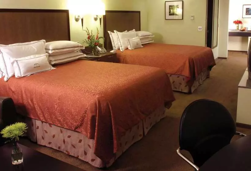 ホテル Best Western Snowcap Lodge