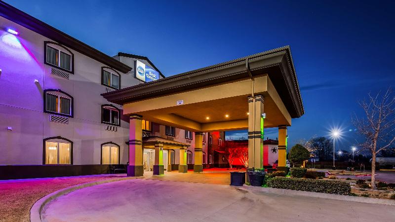 בית מלון כפרי Best Western South Plains Inn & Suites