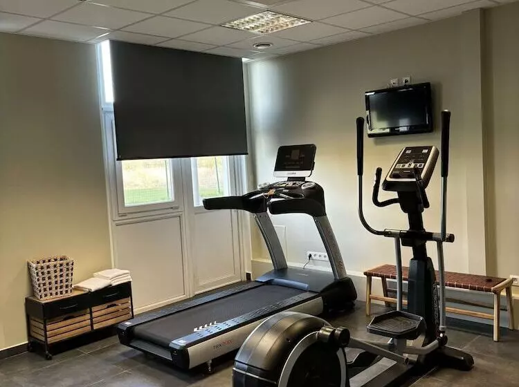 בית מלון כפרי Campanile Metz Nord Talange