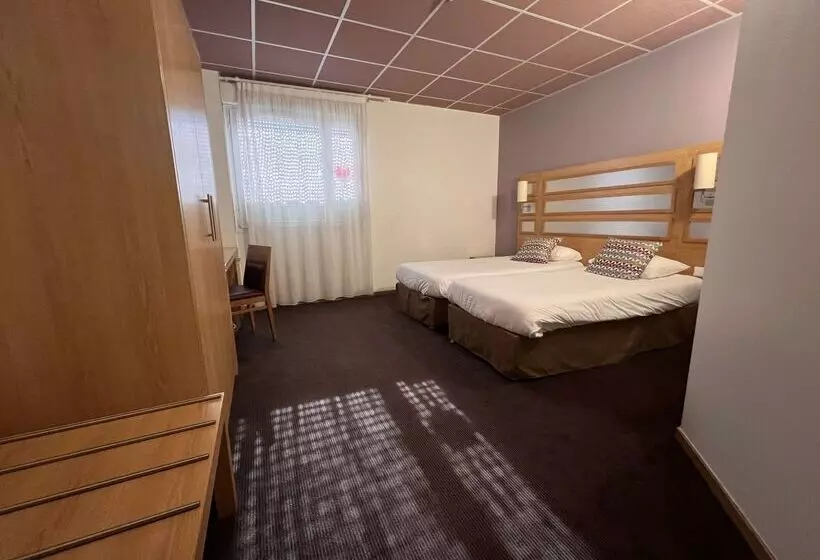 בית מלון כפרי Campanile Metz Nord Talange