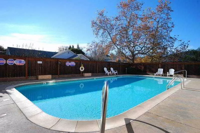 酒店 Cloverdale Wine Country Inn & Suites