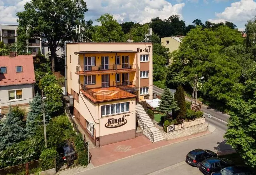 فندق Kinga