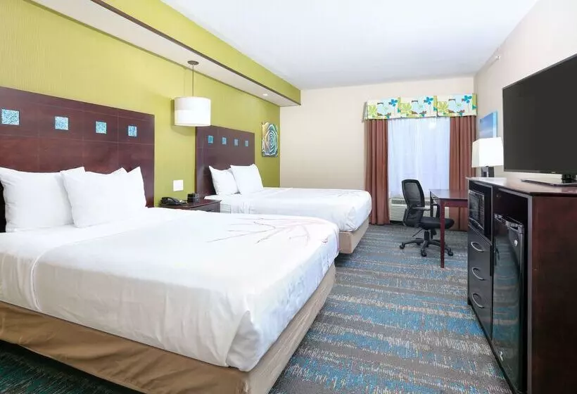 酒店 La Quinta By Wyndham Dallas Grand Prairie South