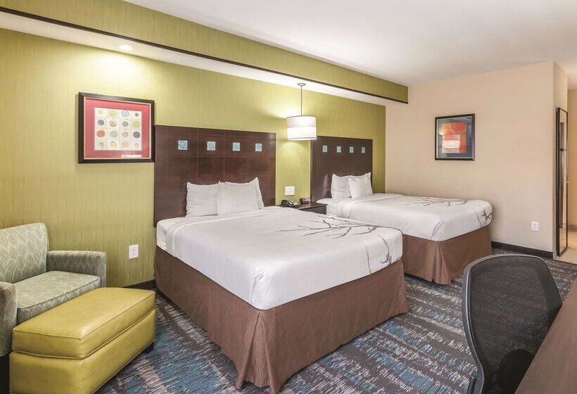 酒店 La Quinta By Wyndham Dallas Grand Prairie South