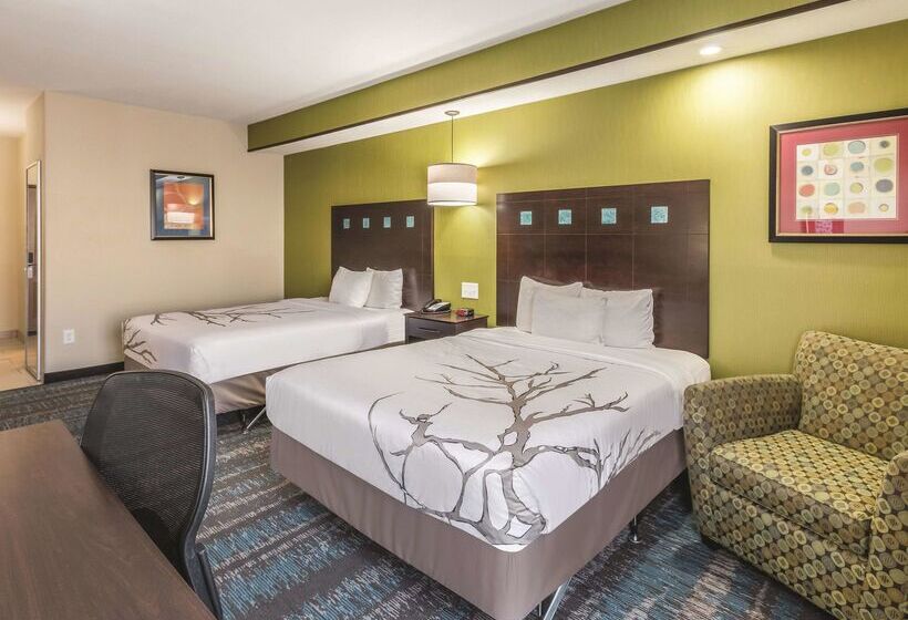 酒店 La Quinta By Wyndham Dallas Grand Prairie South