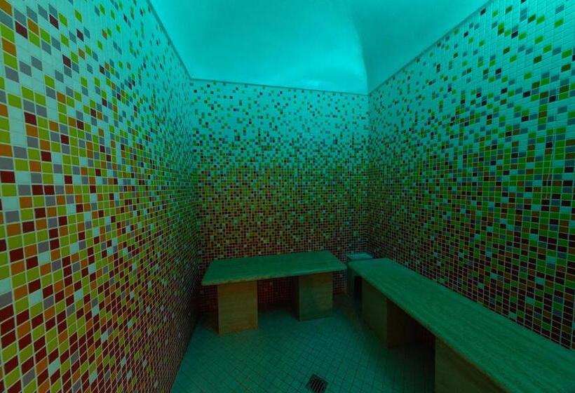 هتل Oriente Suites E Spa