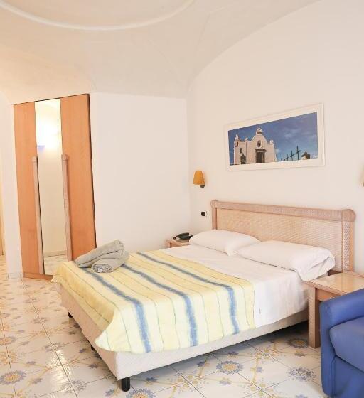 هتل Oriente Suites E Spa