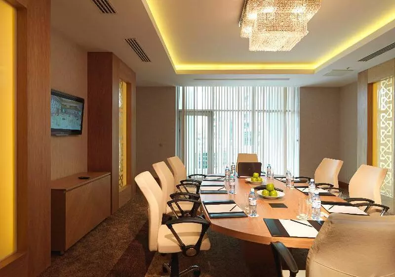 هتل Pullman Baku