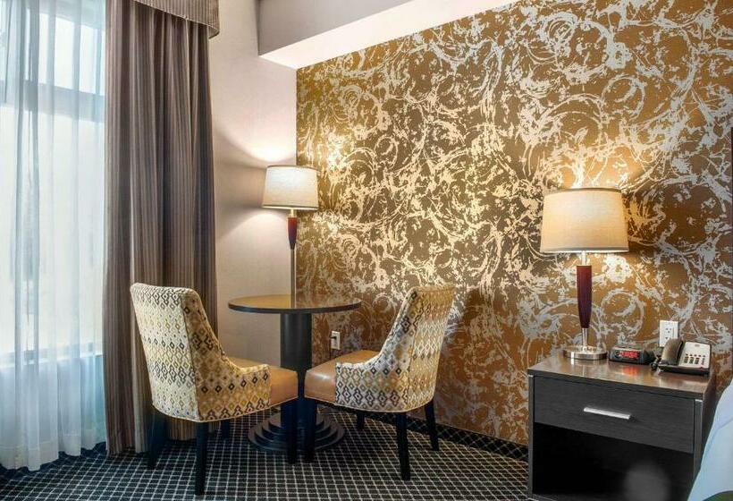 בית מלון כפרי Quality Inn & Suites