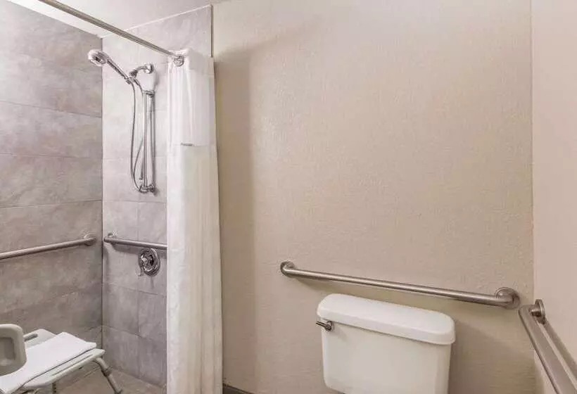 호텔 Ramada By Wyndham Platte City Kci Airport