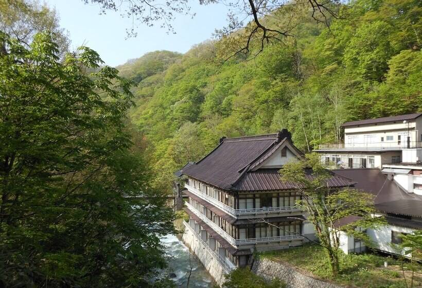 فندق Takaragawa Onsen Ousenkaku