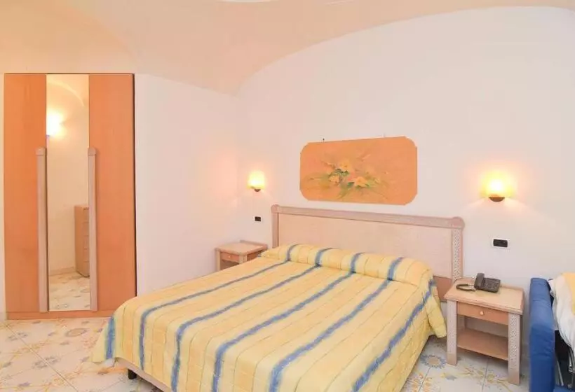 فندق Oriente Suites E Spa