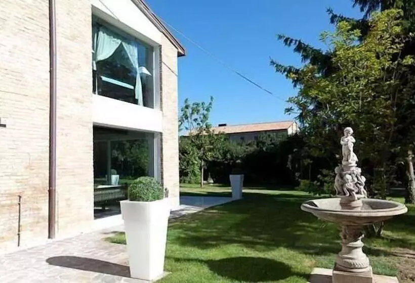 هتل Horti Della Fasanara