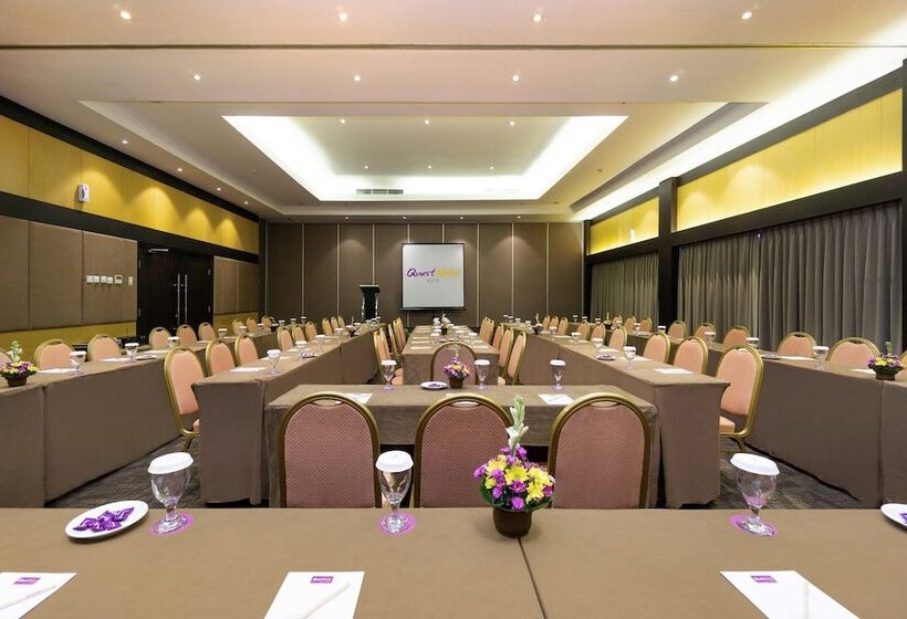 Quest Hotel Kuta By Aston