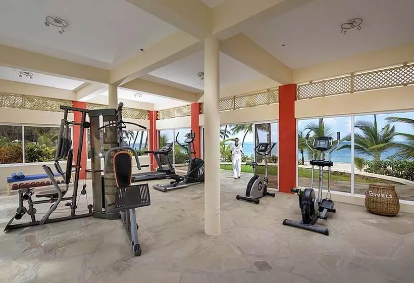 استراحتگاه Sandies Malindi Dream Garden