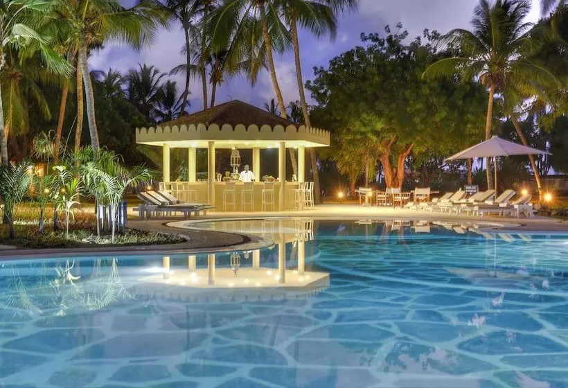 استراحتگاه Sandies Malindi Dream Garden