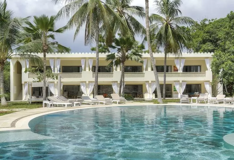 استراحتگاه Sandies Malindi Dream Garden