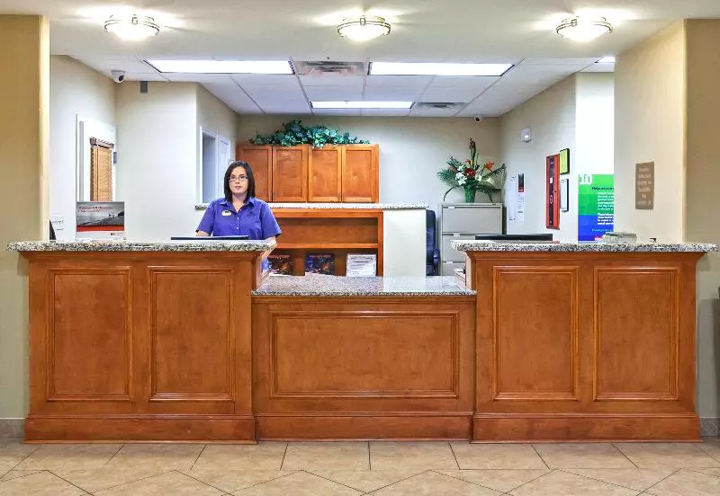 בית מלון כפרי Candlewood Suites Baytown, An Ihg