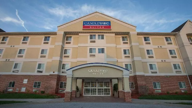 호텔 Candlewood Suites Springfield, An Ihg