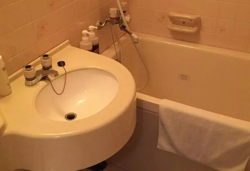 Hotel Crown Hills Kofu