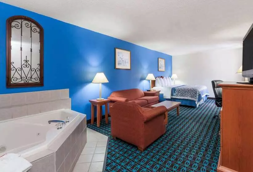 酒店 Days Inn & Suites By Wyndham Cambridge