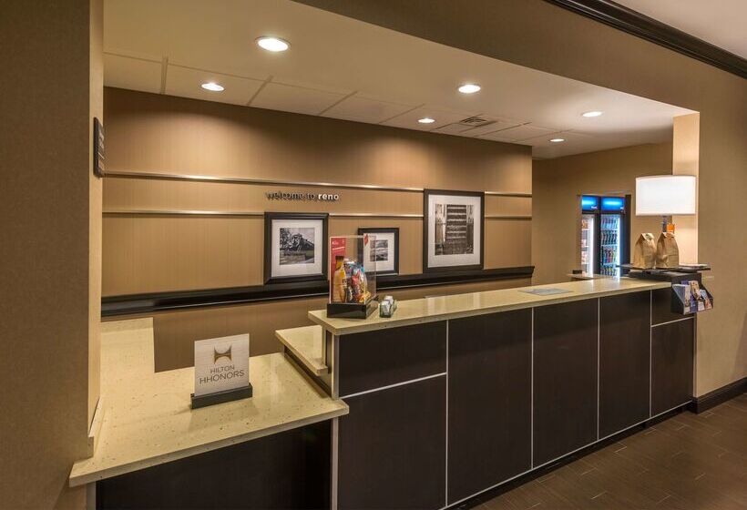 هتل Hampton Inn & Suites Reno