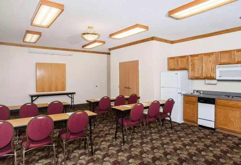 Отель Hawthorn Extended Stay By Wyndham Decatur