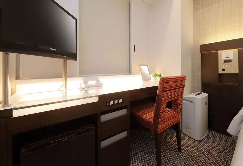 בית מלון כפרי Keio Presso Inn Nihonbashi Kayabacho