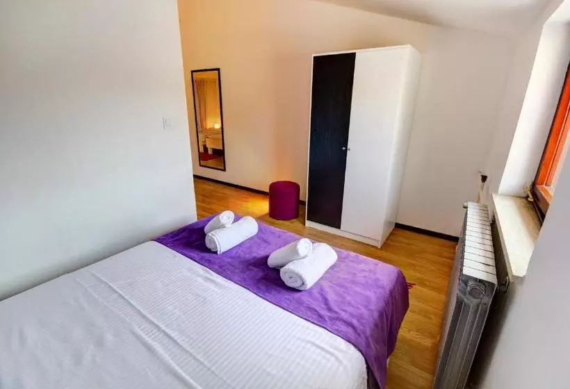 בית מלון כפרי City Point Rooms